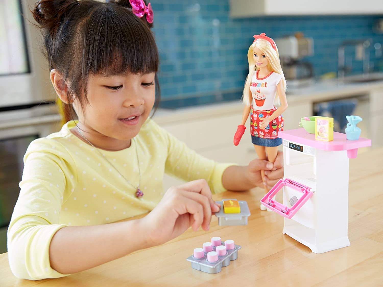 Barbie Doll with Oven & Rising Food Barbie Doll with Oven & Rising Food