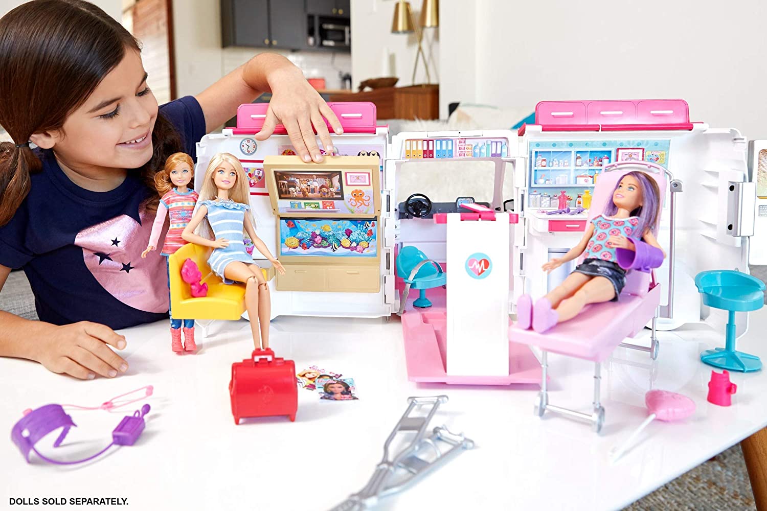Barbie Care Clinic Playset Barbie Care Clinic Playset