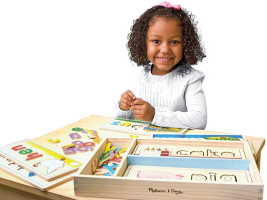 Melissa & Doug See & Spell