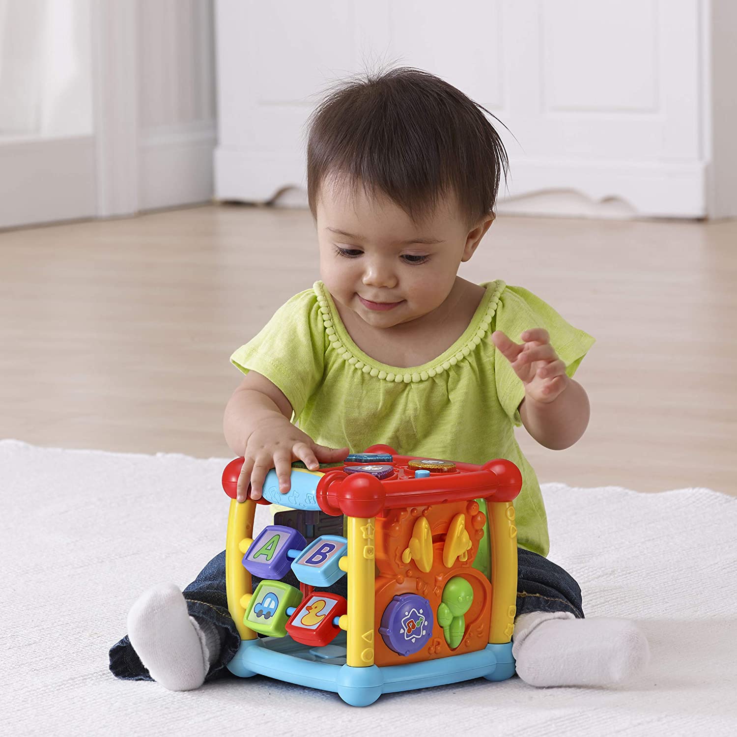 VTech Busy Learners Activity Cube VTech Busy Learners Activity Cube