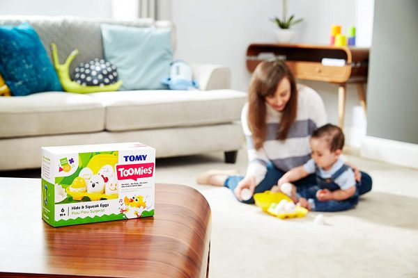 TOMY Toomies Hide & Squeak Eggs