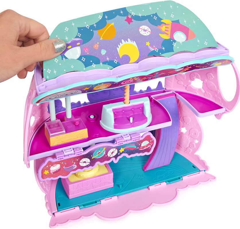 Hatchimals CollEGGtibles, Cosmic Candy Shop
