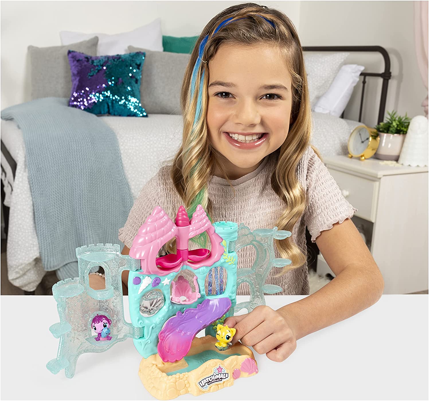 Hatchimals CollEGGtibles Coral Castle Fold Open Playset Hatchimals CollEGGtibles Coral Castle Fold Open Playset