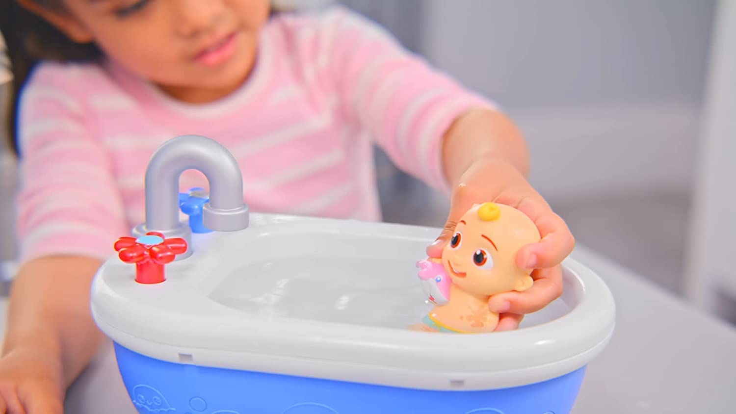 CoComelon Musical Bathtime Playset CoComelon Musical Bathtime Playset