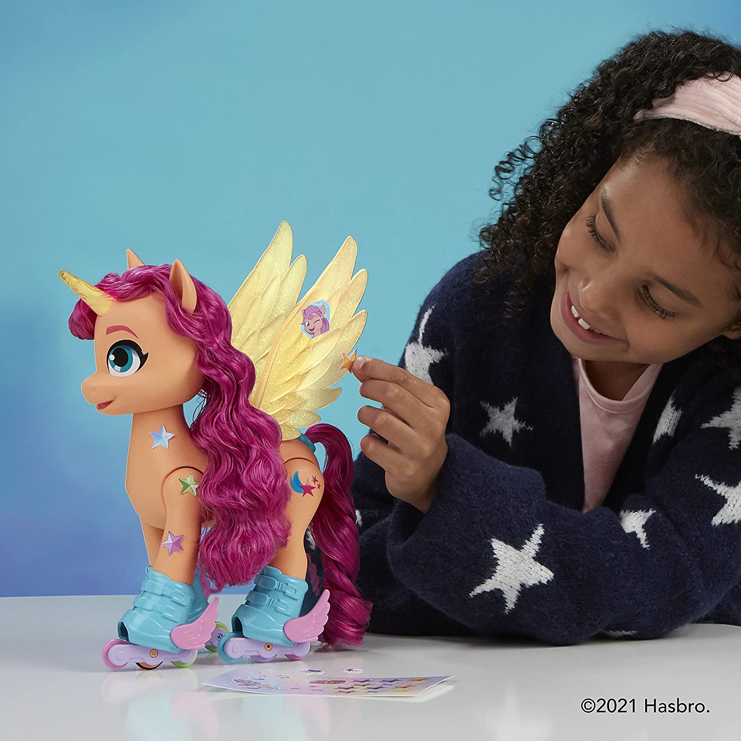 My Little Pony A New Generation Movie Sing 'N Skate Sunny Starscout My Little Pony A New Generation Movie Sing 'N Skate Sunny Starscout