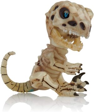 WowWee Untamed Skeleton Raptor by Fingerlings – Gloom (Sand)