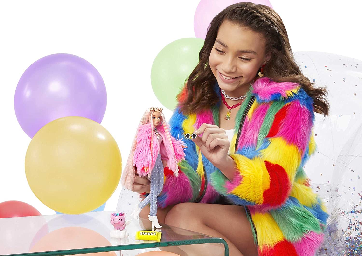 Barbie Extra Doll Pink Fluffy Coat with Pet Unicorn Pig Barbie Extra Doll Pink Fluffy Coat with Pet Unicorn Pig