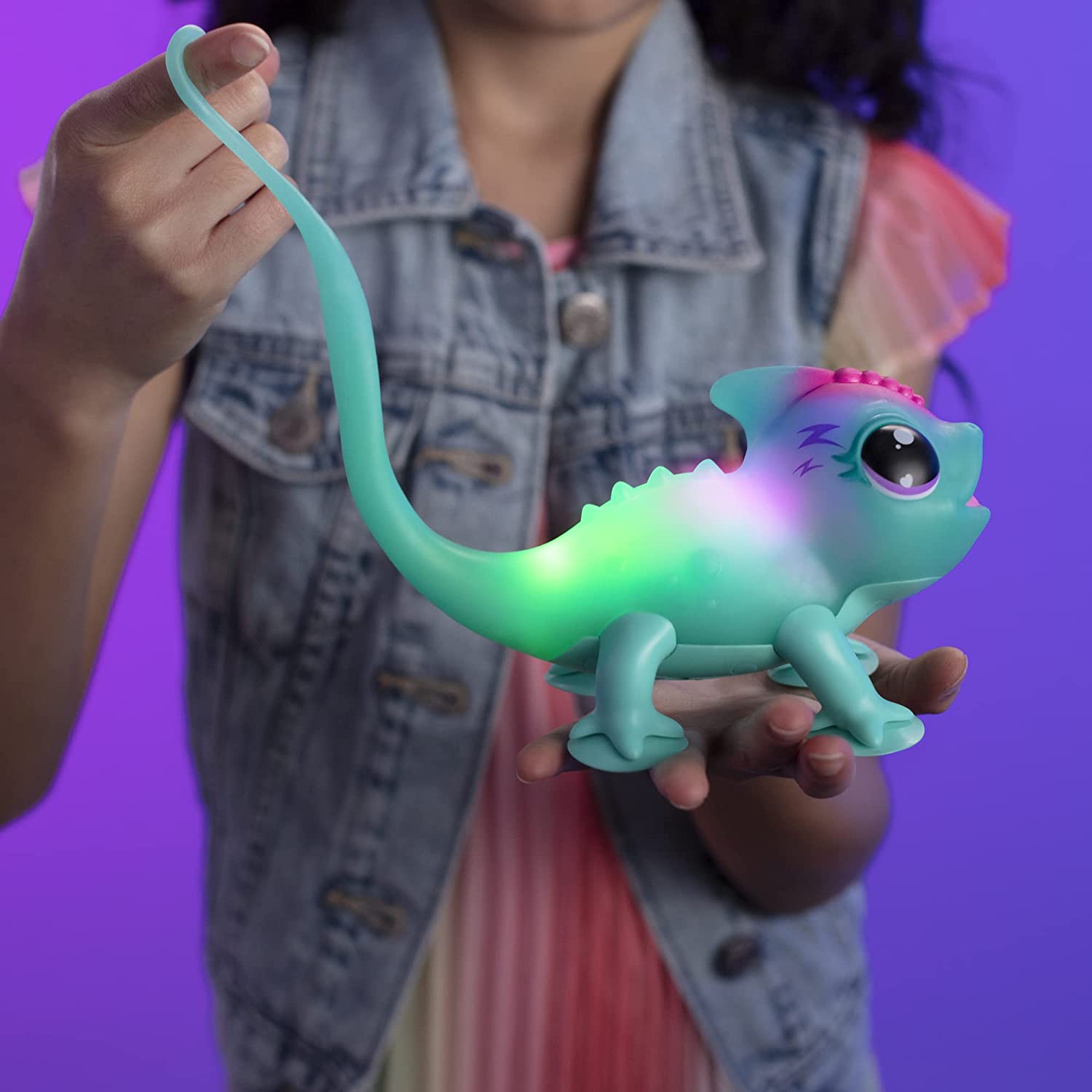 Little Live Pets - Sunny The Bright Light Chameleon Little Live Pets - Sunny The Bright Light Chameleon