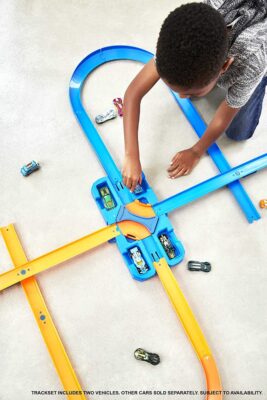 Hot Wheels Track Builder Stunt Box