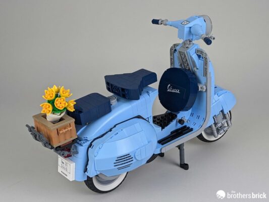 LEGO Vespa 125 10298 Model Building Kit