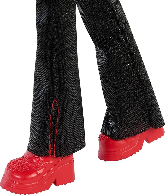 Mattel Disney Descendants The Rise of Red Doll Mattel Disney Descendants The Rise of Red Doll