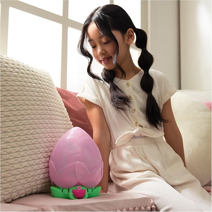 Hatchimals Bloomables Kittyfly Interactive Toy with Surprise Hatchimals Bloomables Kittyfly Interactive Toy with Surprise