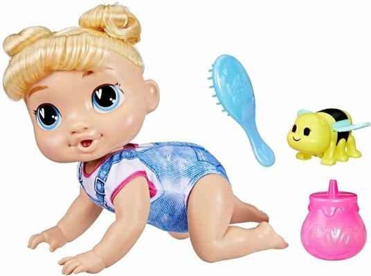 Baby Alive Crawl 'n Play Harper Hugs Electronic Crawling Baby Doll Set