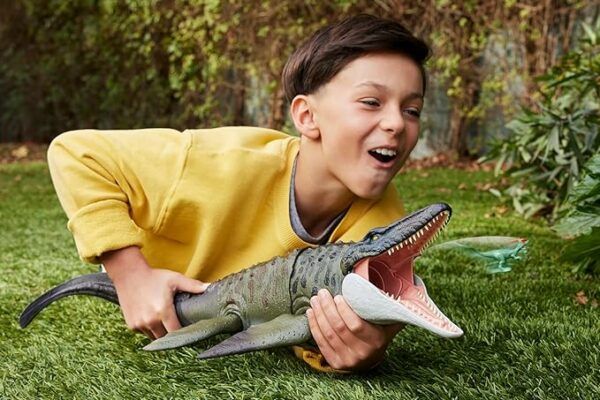 Jurassic World Rebirth Bite N Blast Mosasaurus Action Figure