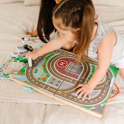 Melissa & Doug 18-Piece Wooden Take Along Tabletop Town