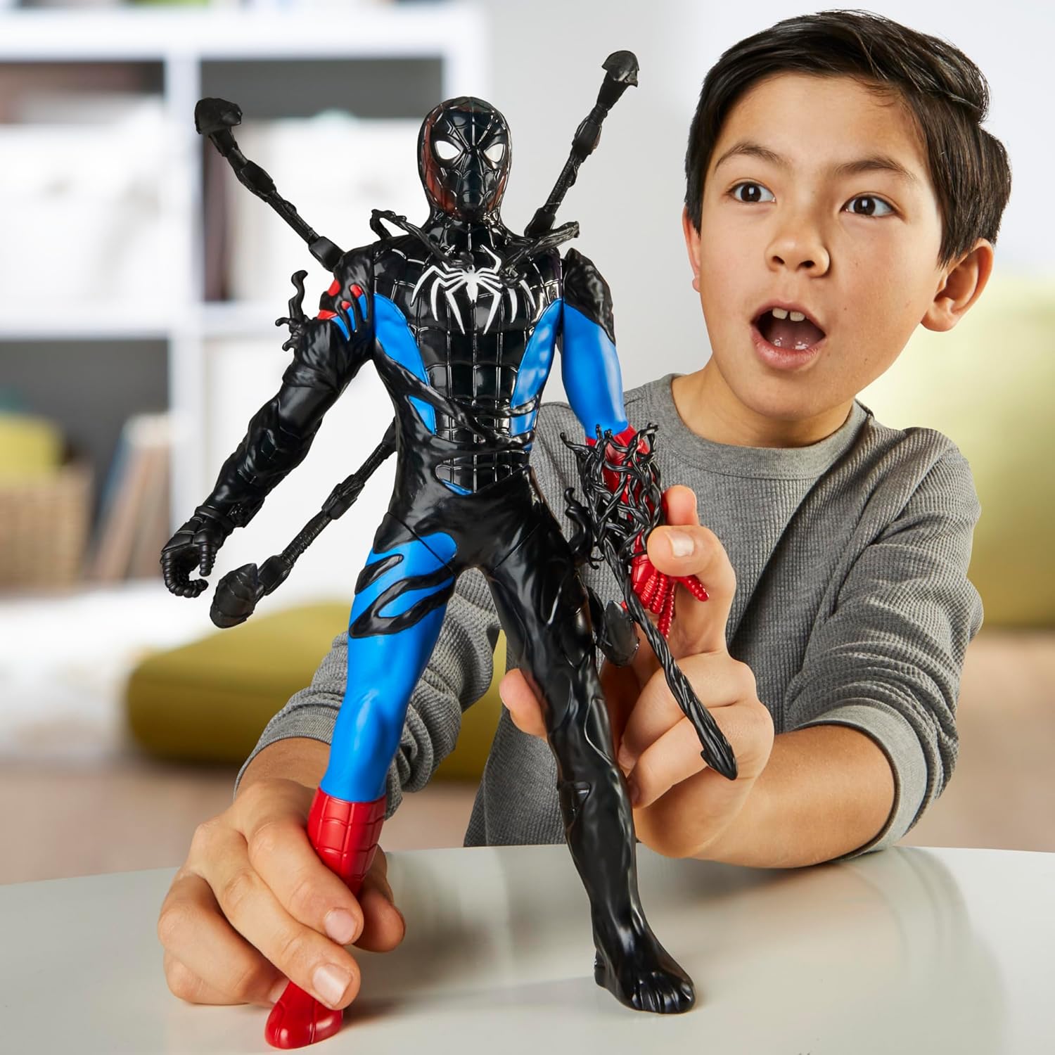 Spider-Man Marvel VenomVersus Liquid Shifter Action Figure Spider-Man Marvel VenomVersus Liquid Shifter Action Figure