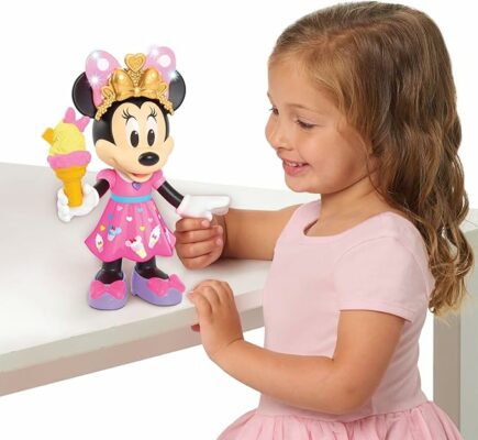 Disney Junior Sweets & Treats Minnie Mouse