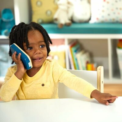 Playskool Little Wonders Gimme-A-Ring Toy Phone