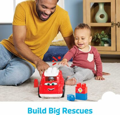 MEGA BLOKS Freddy Firetruck with 6 Pieces and Storage