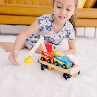 Melissa & Doug Magnetic Car Loader Wooden Toy Set