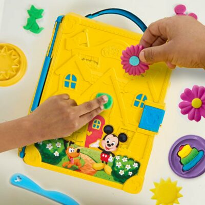 Play Doh Disney Junior Mickey Mouse Clubhouse Shape a Story Playset