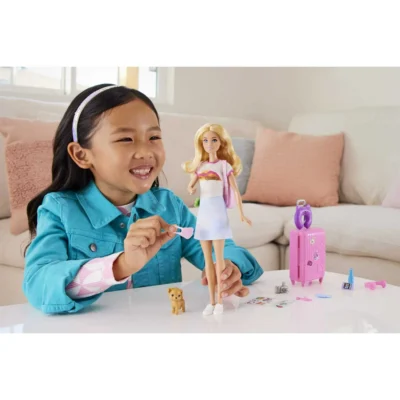 Barbie Doll and Accessories 'Malibu' Travel Set