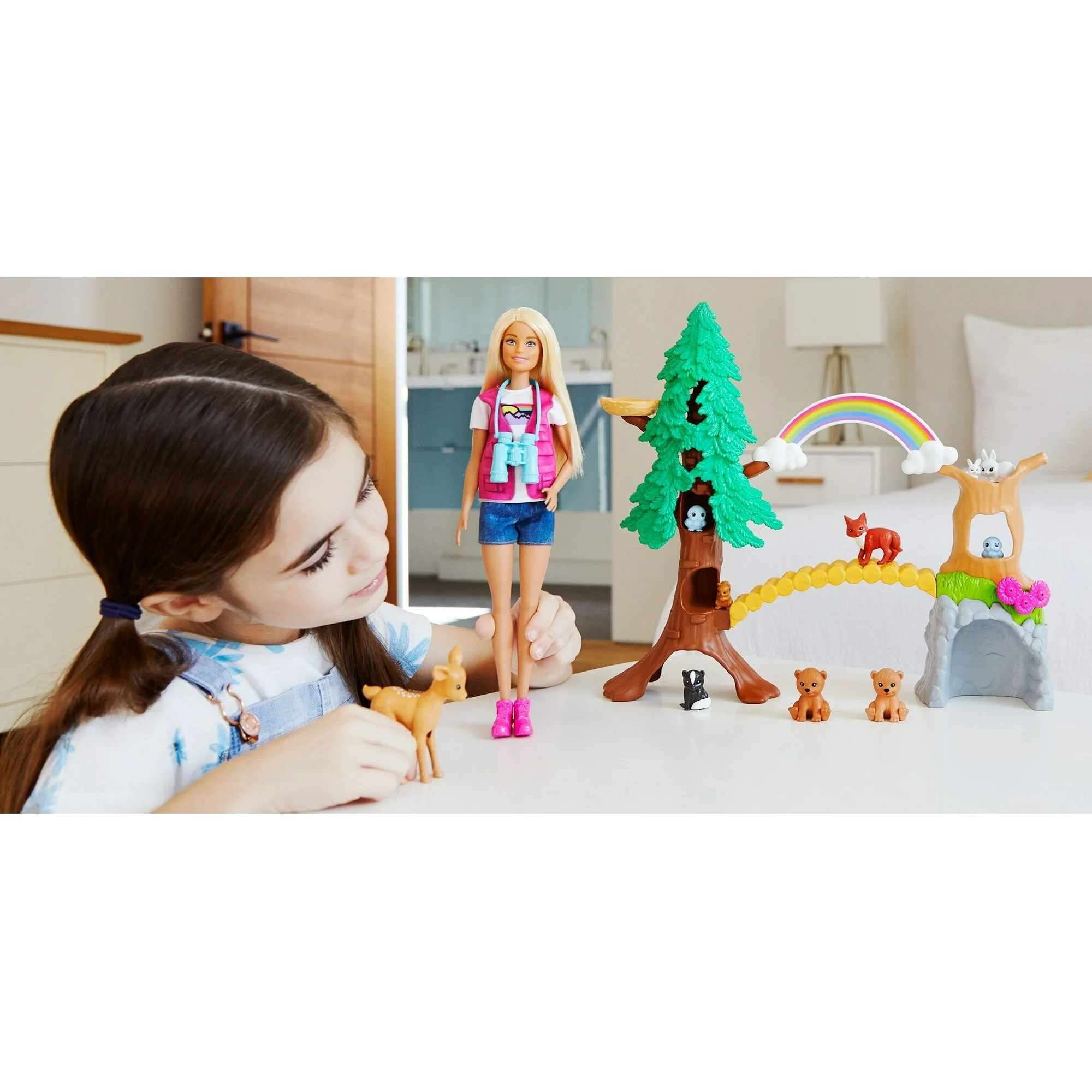 Barbie Wilderness Guide Doll & Playset Barbie Wilderness Guide Doll & Playset