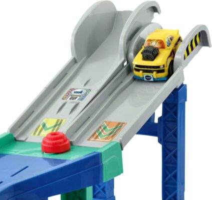 VTech Go! Go! Smart Wheels 4 in 1 Zig-Zag Raceway