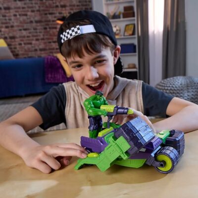 AVENGERS Marvel Hulk Blast & Smash Truck Figure & Vehicle Set