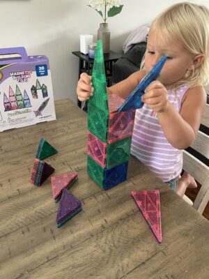 CreateOn Crayola Glitter Magnetic Tiles Building Set for Kids