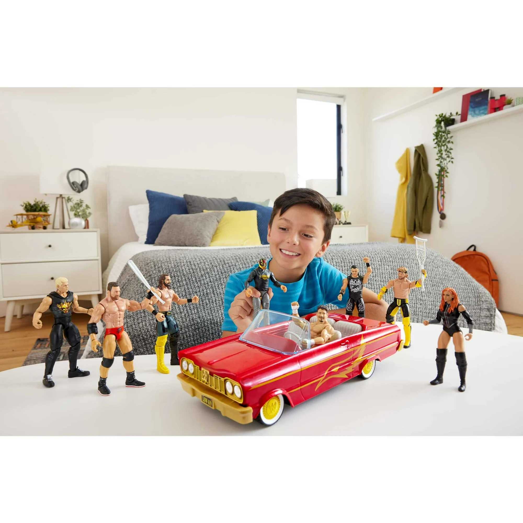 WWE Action Figure Vehicle Lucha Low Rider Car with Action Figure WWE Action Figure Vehicle Lucha Low Rider Car with Action Figure