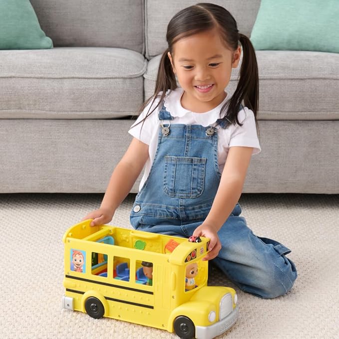 CoComelon Transforming School Time Bus CoComelon Transforming School Time Bus