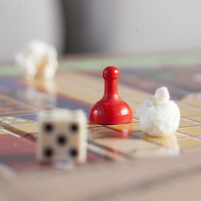 Hasbro Gaming Retro Series Clue Board Game Classic Mystery Game