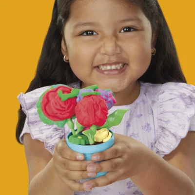 Play-Doh Blooming Flower Garden Playset