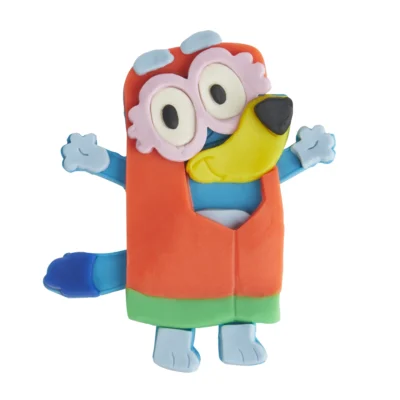 Play-Doh Bluey Make 'n Mash Costumes Playset with 11 Cans