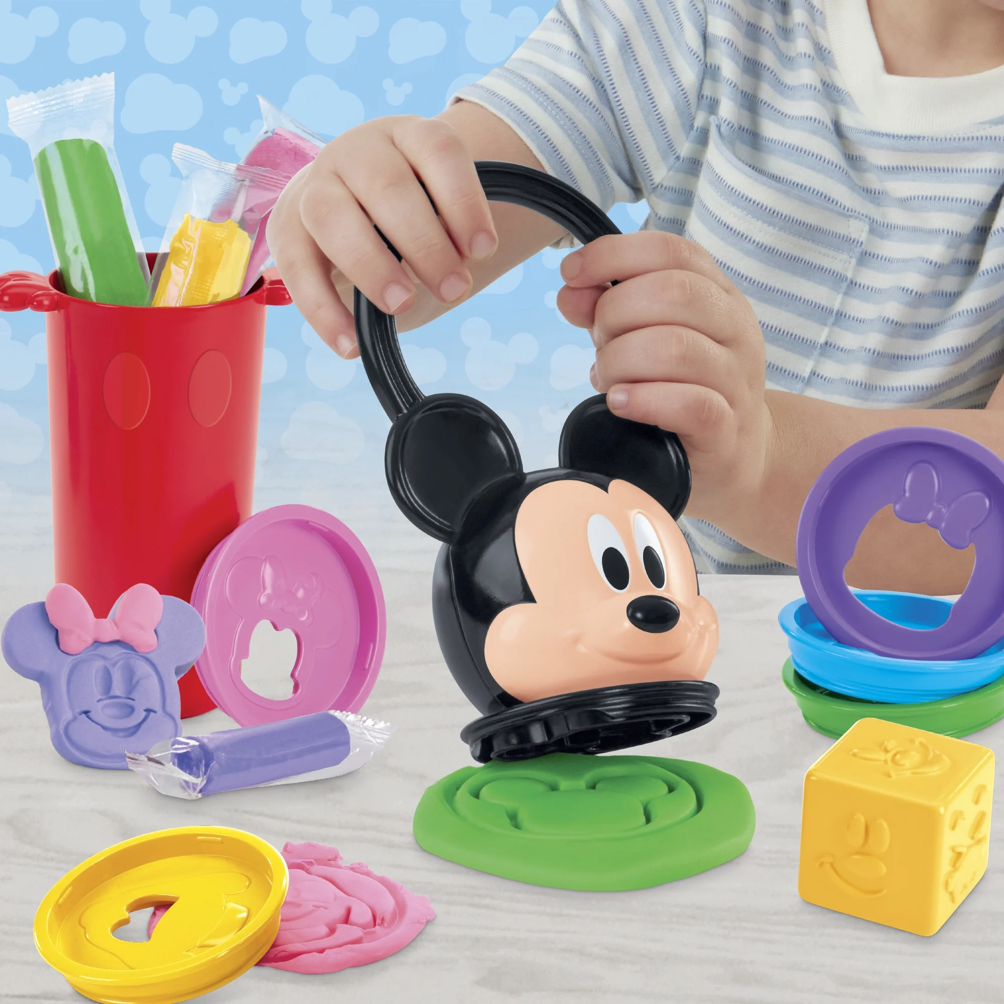 Play-Doh Disney Junior Happy Stackable Playset Play-Doh Disney Junior Happy Stackable Playset