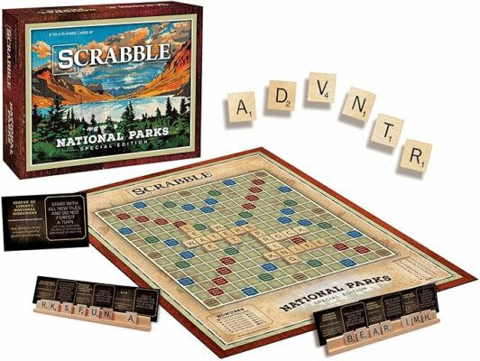 Hasbro Gaming Retro Series Clue 1986 Edition Board Game, Classic Mystery Game