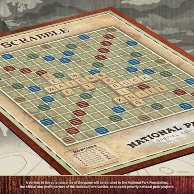 Hasbro Gaming Retro Series Clue 1986 Edition Board Game, Classic Mystery Game