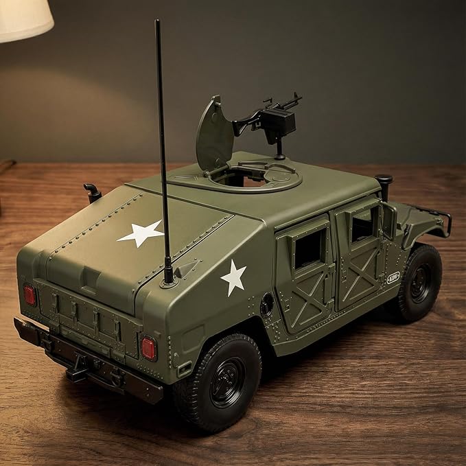 Military Vehicle Collectible Die-Cast Alloy Car Model Military Vehicle Collectible Die-Cast Alloy Car Model