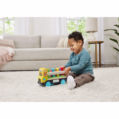 LeapFrog Tap a Peg Wooden Truck Wood with Accessories