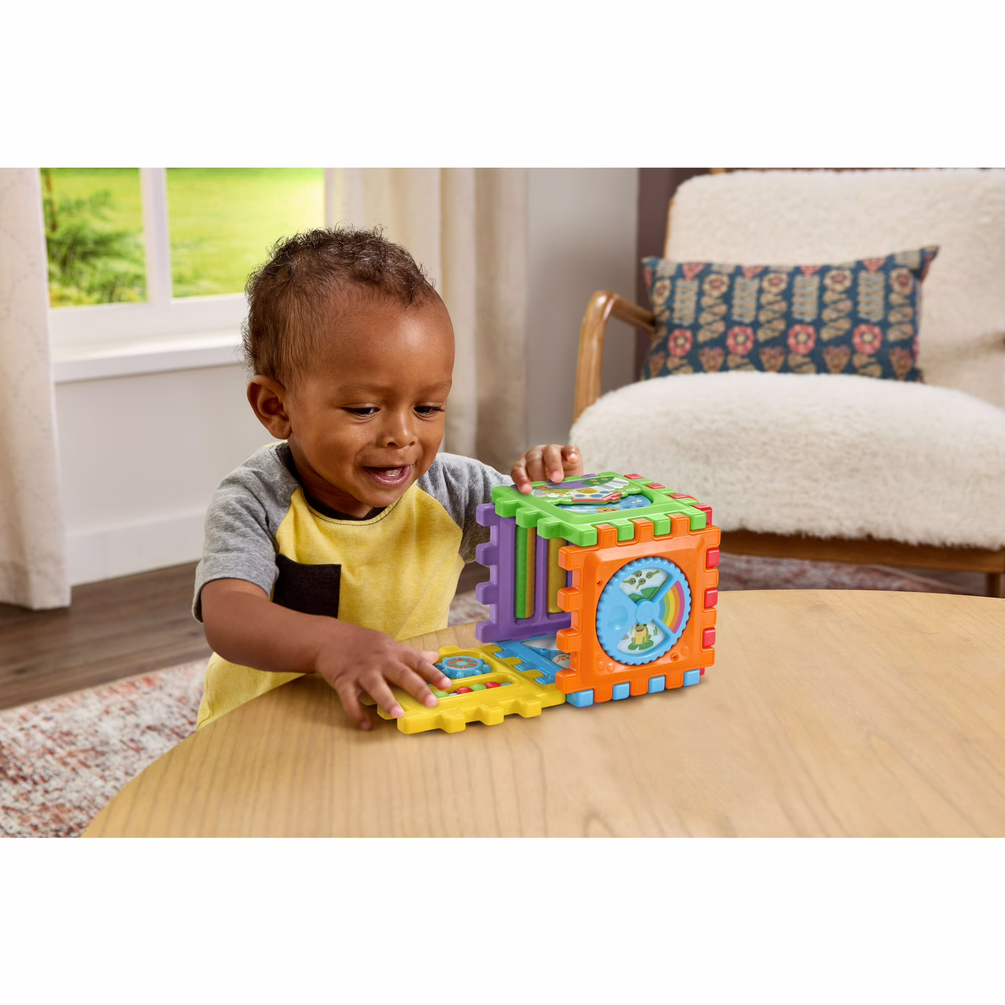 LeapFrog 6 in 1 Snap & Learn Busy Cube Interactive Learning Toy LeapFrog 6 in 1 Snap & Learn Busy Cube Interactive Learning Toy