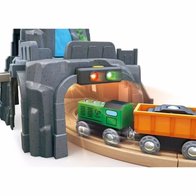Light & Sound Mountain Tunnel Set Rock Mountain Formation & Train Track