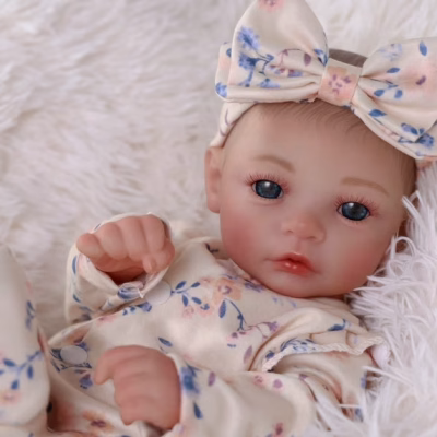 Soft Cloth Body Real Life Baby Dolls with Gift Box for Kids