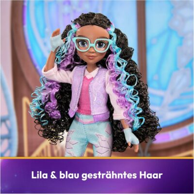 Unicorn Academy Layla Doll with 5 Accessories